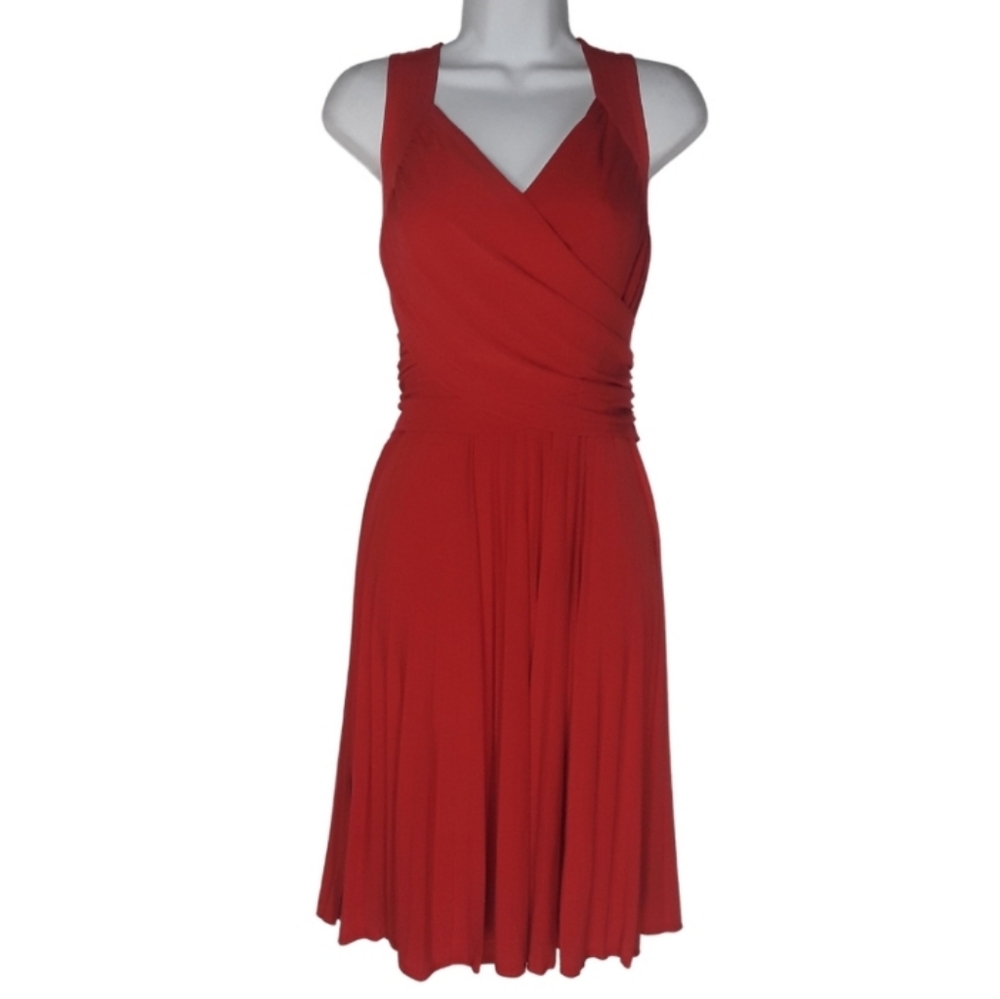 MAX AND CLEO Red Knit Pleated Midi Sleeveless V Neck Dress 12 NWT